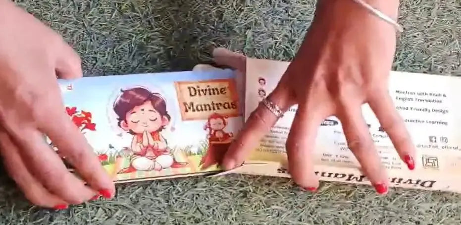 Divine Mantras Spiritual Learning Flashcards nysm88-hb