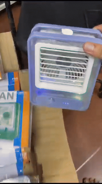 Rechargeable Battery Operated Mini USB Fan With Mist Water Spray